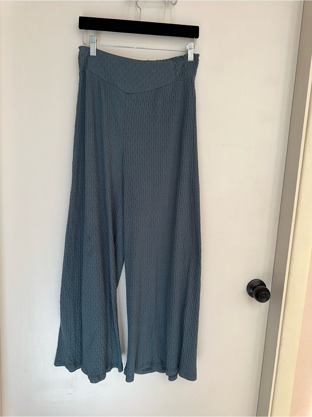 Three Bird Nest Wide-Leg Ribbed Pants in Slate Blue